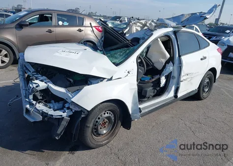 2016 Ford Focus S z USA, uszkodzony, nr VIN 1FADP3E23GL363075